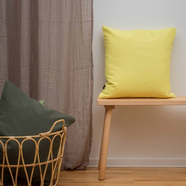 Canvas cushion cover 50x50 Pale yellow